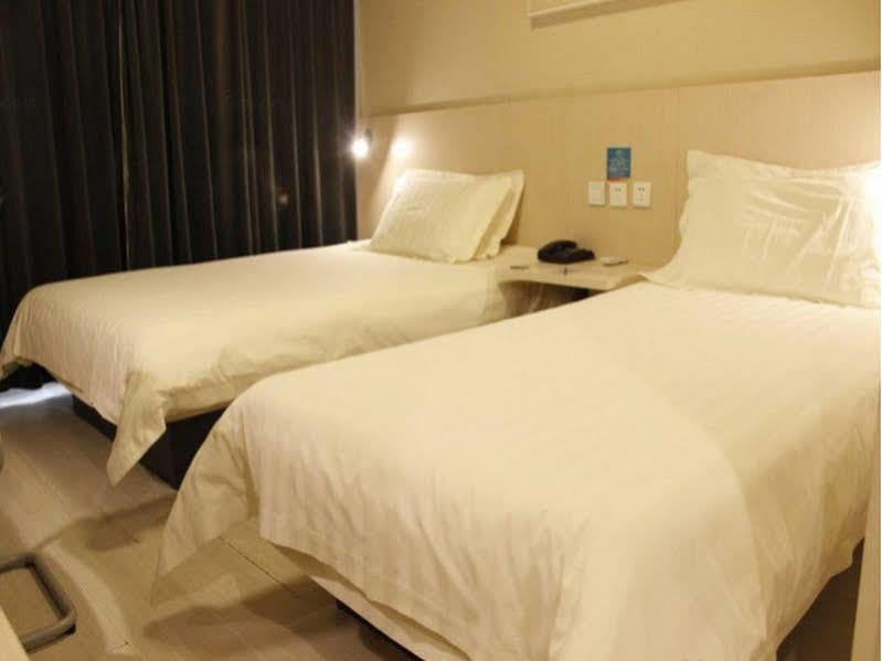 Jinjiang Inn Beijing Tianqiao Екстериор снимка